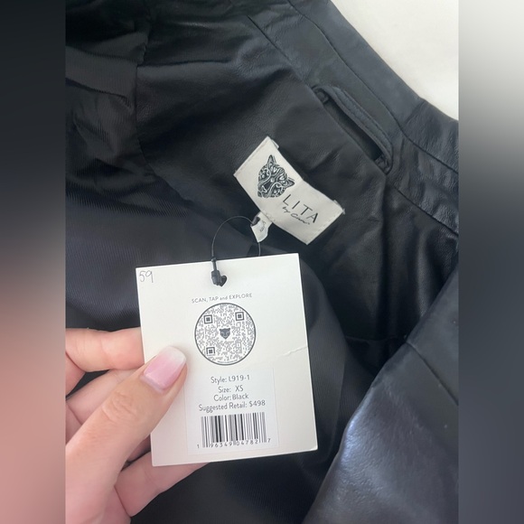 Women's Black Leather Jacket - Picture 7 of 7